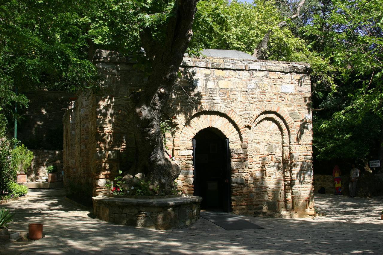 Selcuk Uygulama Oteli̇ Exterior photo